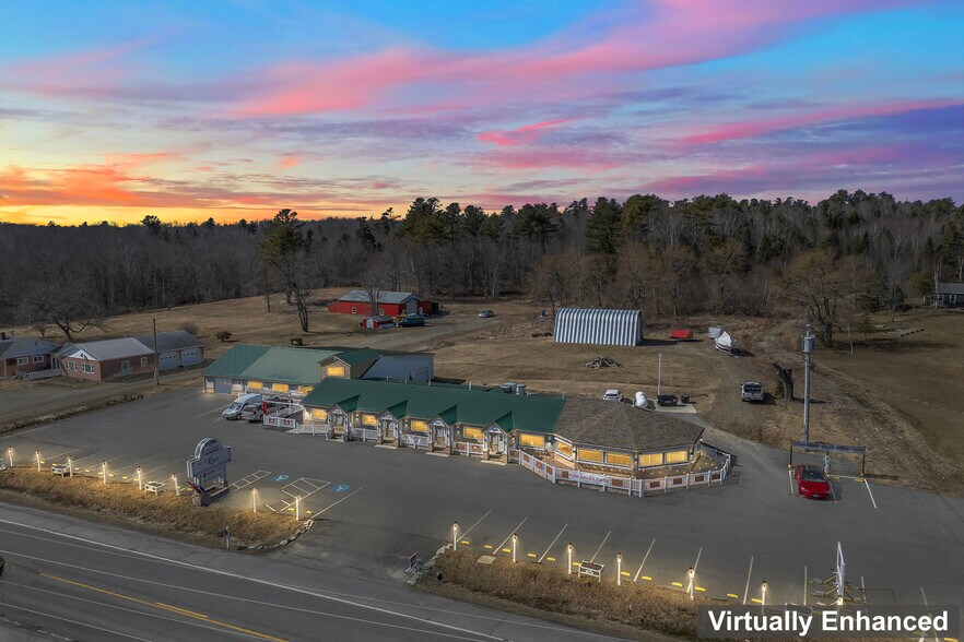 More Photos Of 357 W Main St, Searsport Freestanding For Sale