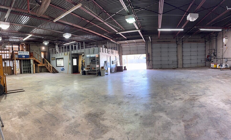 More Photos Of 2700 James St, Denton Industrial For Lease