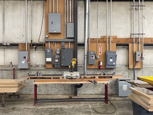 More Photos Of 1731 Industrial Way, Philomath Warehouse For Lease