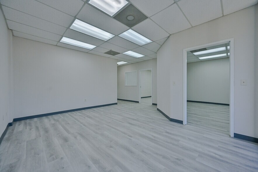 More Photos Of 4664 Lawrenceville Hwy NW, Lilburn Freestanding For Sale