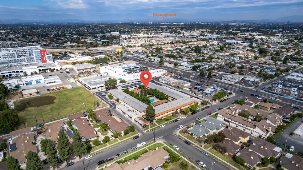 More Photos Of 9931 Central Ave, Garden Grove Apartments For Sale