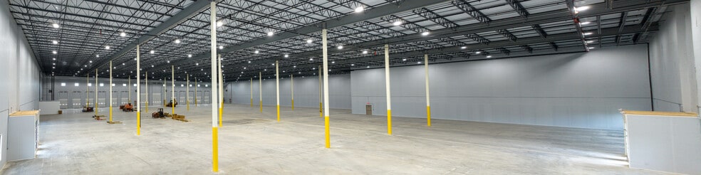 More Photos Of 2100 AM Dr, Quakertown Warehouse For Lease