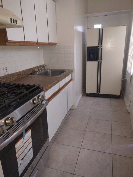 More Photos Of 3227-3231 Telegraph Ave, Oakland Apartments For Sale