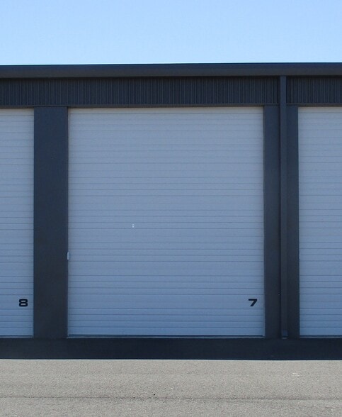 More Photos Of 903 Curie St, Richland Self Storage For Sale