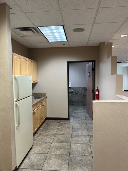 More Photos Of 41669 Date St, Murrieta Office For Lease