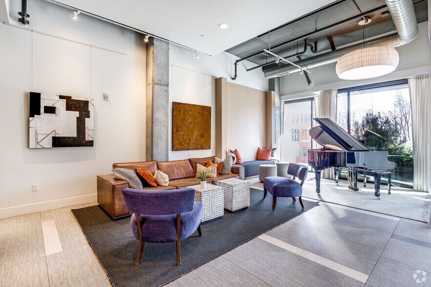 More Photos Of 10 2nd St SE, Minneapolis Apartments For Lease