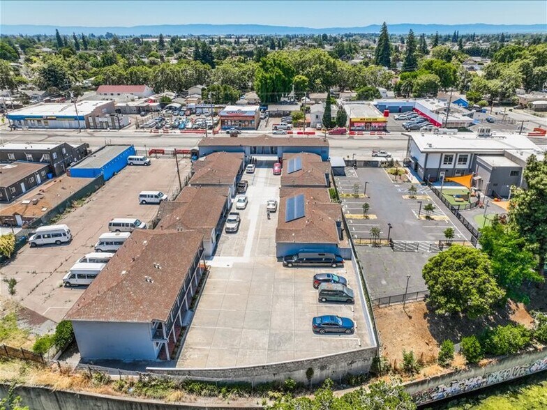 More Photos Of 21172 Mission Blvd, Hayward Hotel For Sale