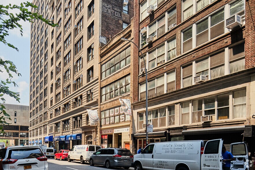 More Photos Of 149 W 27th St, New York Loft Creative Space For Lease