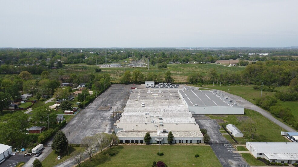 More Photos Of 301 Robey St, Franklin Warehouse For Lease