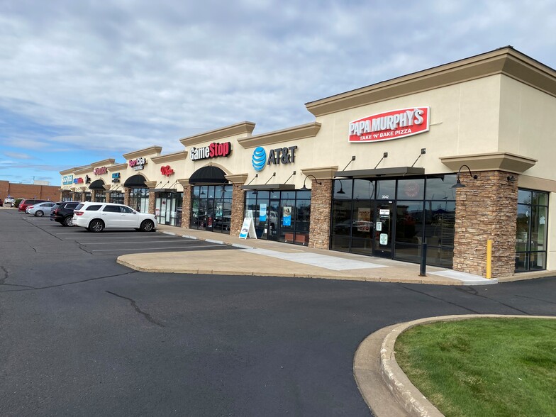 Primary Photo Of 3038 Commercial Blvd, Chippewa Falls Storefront Retail Office For Lease