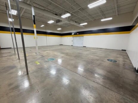 More Photos Of 101 45th St, Corpus Christi Distribution For Lease