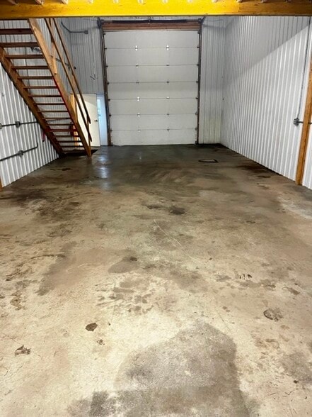 More Photos Of 6560 Anthony Dr, Victor Light Manufacturing For Sale