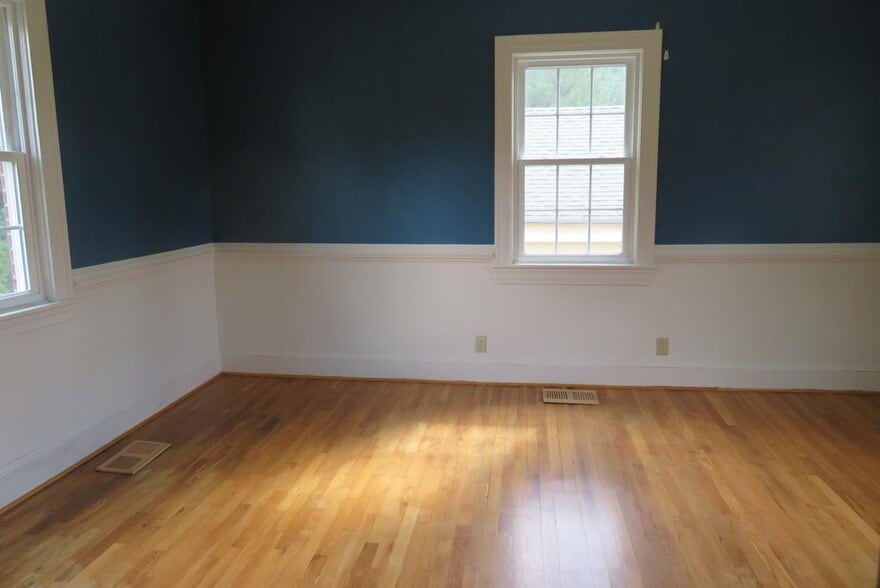 More Photos Of 110 Office Park Dr, Roanoke Rapids Medical For Sale