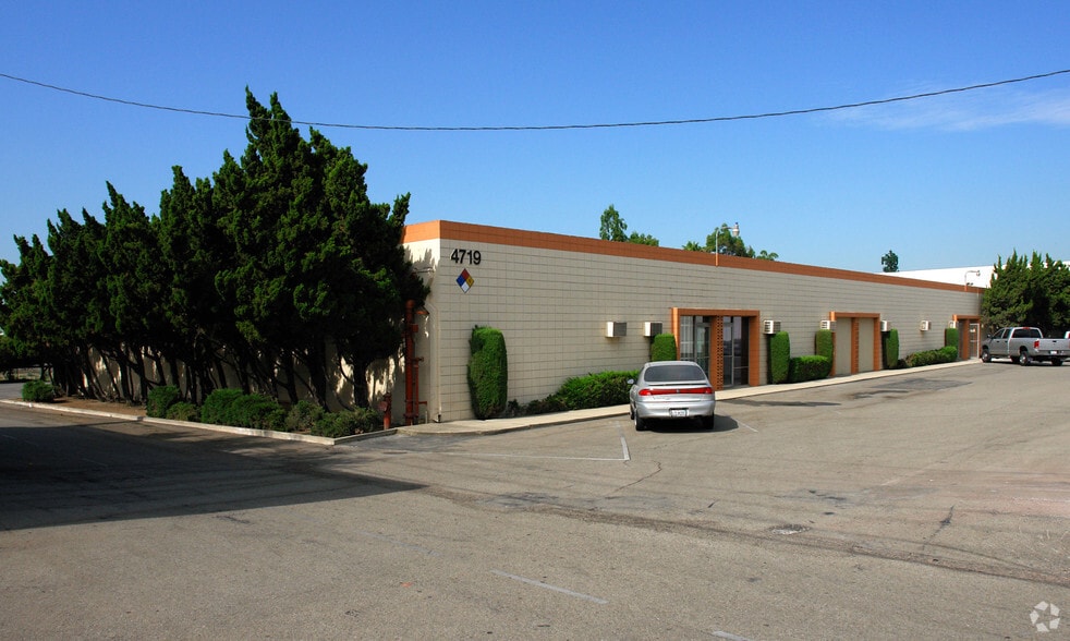 Primary Photo Of 4719 Brooks St, Montclair Light Distribution For Lease