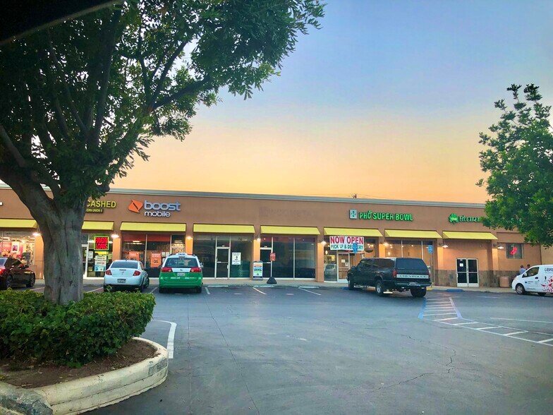 More Photos Of 350-400 N 2nd St, El Cajon Unknown For Lease