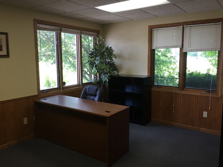More Photos Of 3461 E North Union Rd, Bay City Office For Lease
