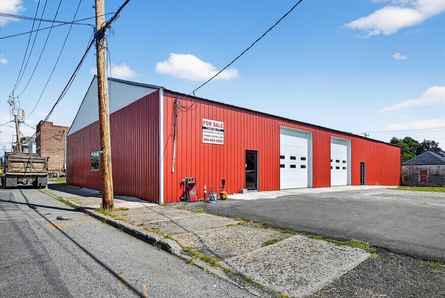 More Photos Of 98 Front St, Port Jervis Warehouse For Sale