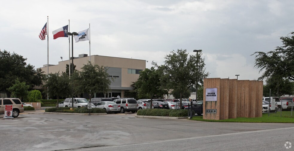 Primary Photo Of 9100 Emmott Rd, Houston Manufacturing For Sale