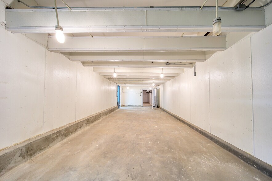 More Photos Of 624 S Santa Anita Ave, Arcadia Storefront Retail Residential For Lease