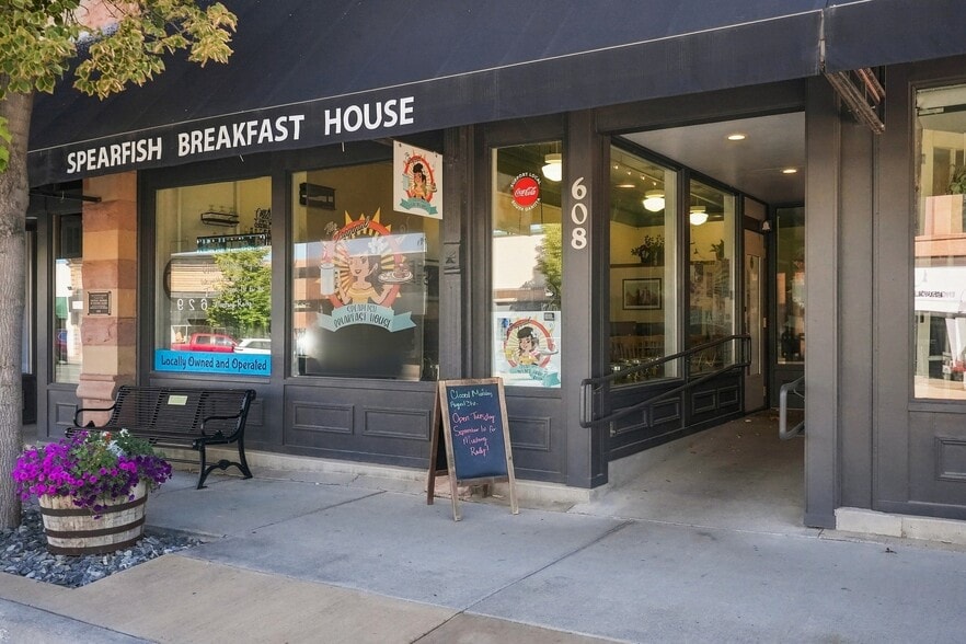 More Photos Of 604 N Main St, Spearfish General Retail For Sale