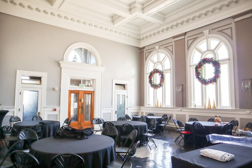 More Photos Of 416-418 Mississippi St, Donaldsonville Hotel For Sale