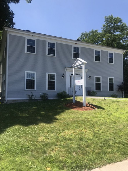 More Photos Of 1161 Main St, Holden Office For Sale