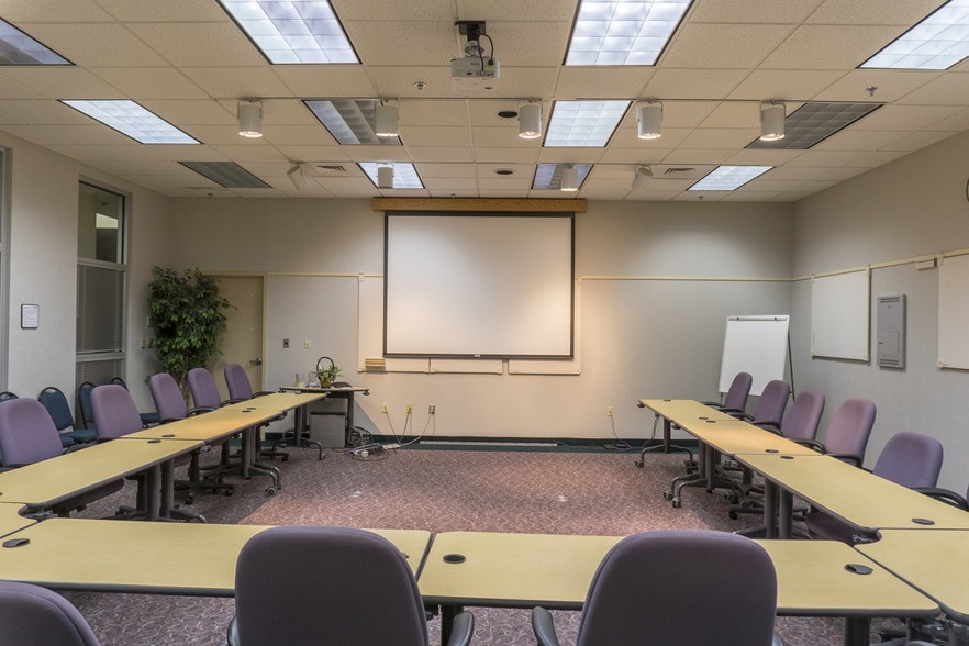 More Photos Of 108 Monticello Rd, Weaverville Manufacturing For Lease