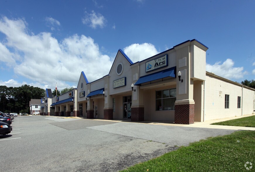 More Photos Of 25470-25480 Point Lookout Rd, Leonardtown Freestanding For Lease