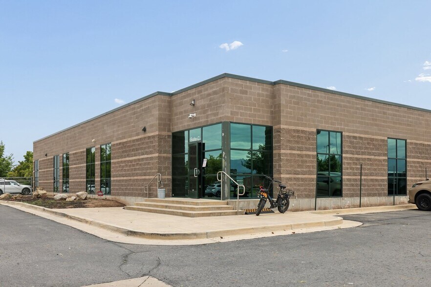 More Photos Of 3131 W 2210 S, Salt Lake City Office For Sale