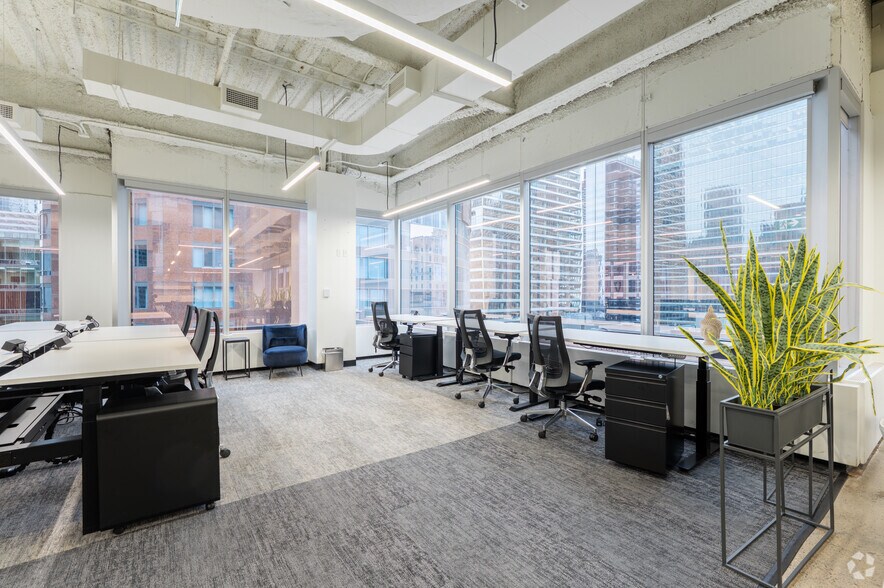 More Photos Of 70 York St, Toronto Office For Lease