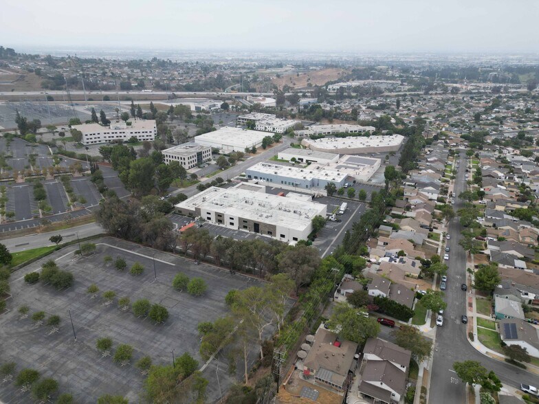 More Photos Of 2001 Saturn St, Monterey Park Light Distribution For Sale