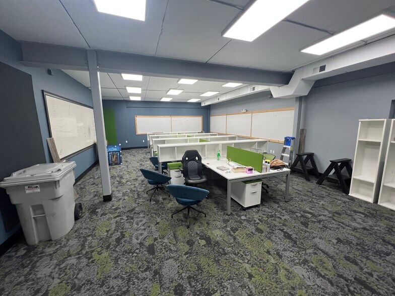 More Photos Of 2601 E 34th St, Chattanooga Warehouse For Lease