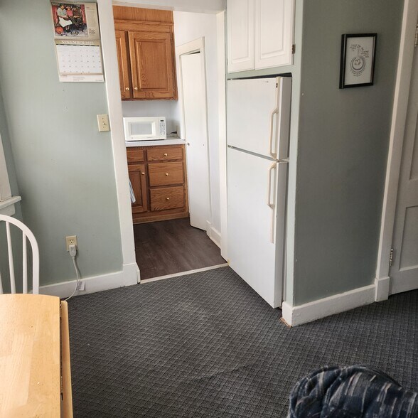 More Photos Of 401 N Spring St, Independence Apartments For Sale