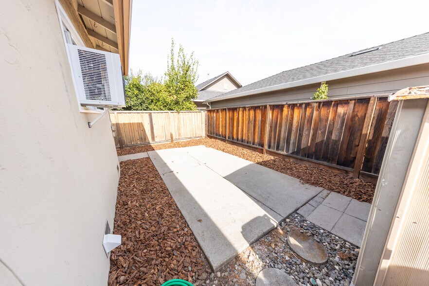 More Photos Of 2178 Monticello Ave, San Jose Multifamily For Sale