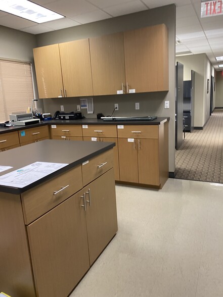 More Photos Of 1016 Spring Villas Pt, Winter Springs Office For Sale