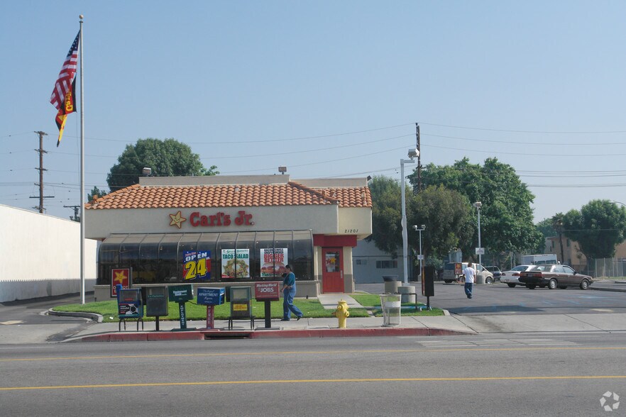 More Photos Of 21201 Sherman Way, Canoga Park Fast Food For Sale