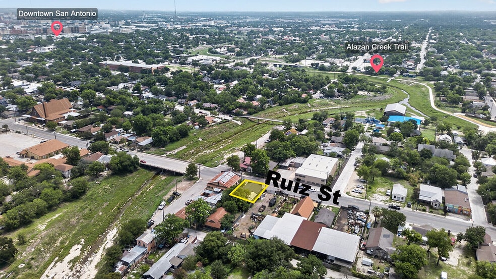 More Photos Of 905 Ruiz St, San Antonio Storefront For Sale