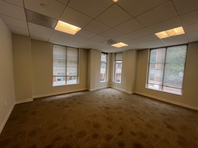 More Photos Of 1727-1729 King St, Alexandria Office For Lease
