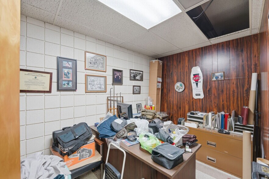 More Photos Of 2268 Long Beach Blvd, Long Beach Medical For Sale