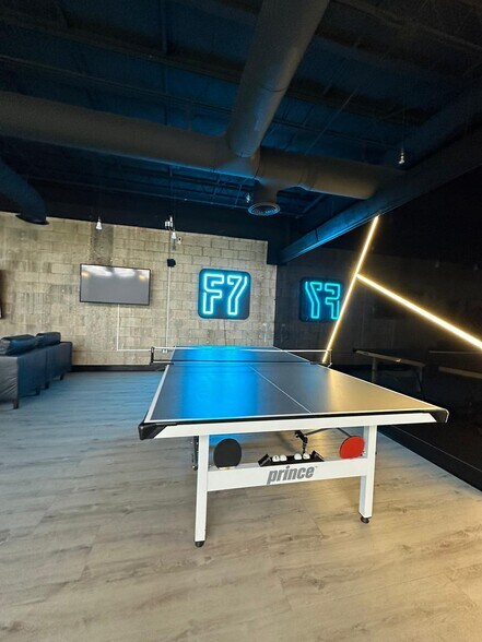 More Photos Of 1235 NW 103rd St, Miami General Retail For Sale