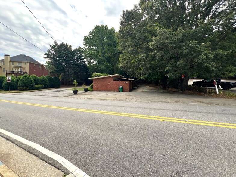 More Photos Of 4384 SE Oakdale Rd, Smyrna Office For Sale