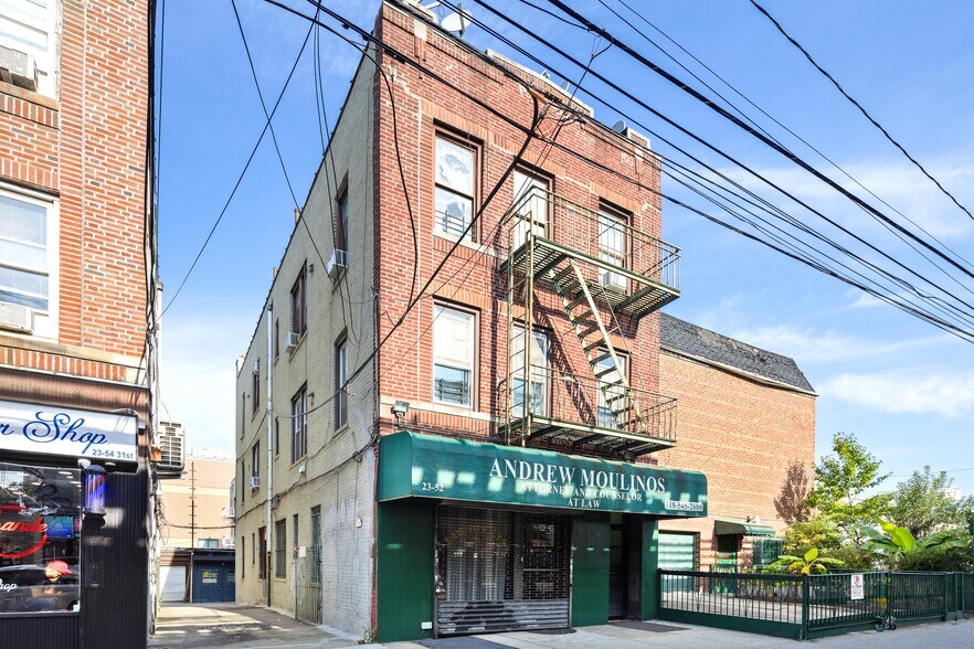 More Photos Of 2352 31st St, Astoria Apartments For Lease
