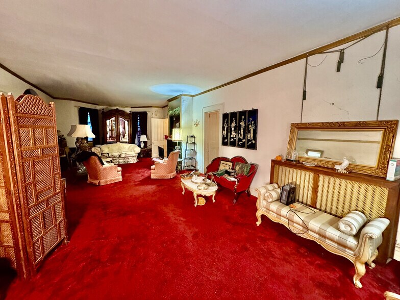 More Photos Of 415 4th St SE, Massillon Multifamily For Sale