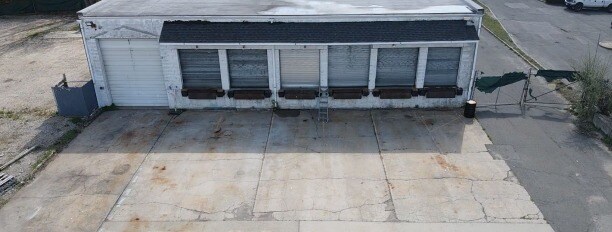 More Photos Of 20 Brandywine Dr, Deer Park Warehouse For Sale