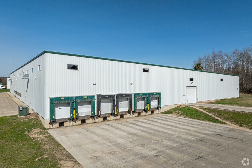 More Photos Of 1060 Commerce Dr, Farwell Manufacturing For Lease