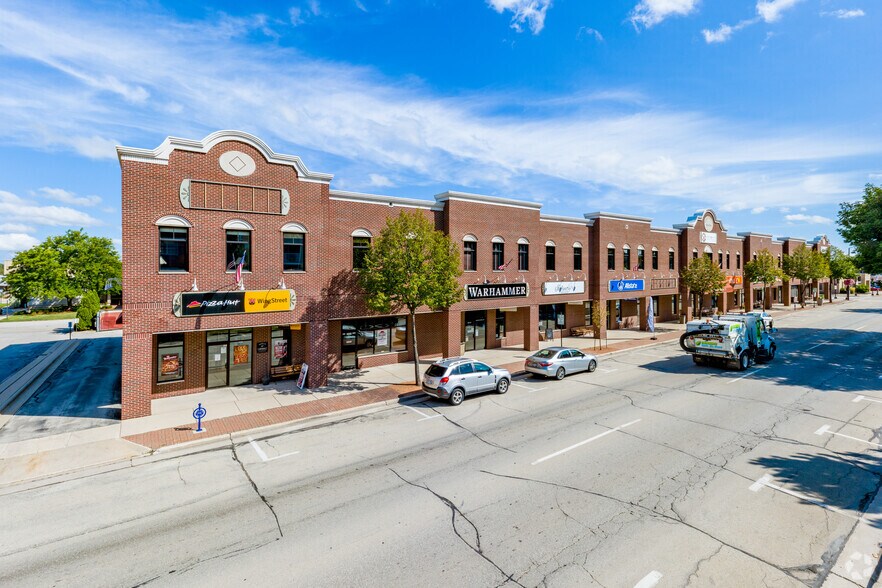 Primary Photo Of 400 Reid St, De Pere Storefront Retail Office For Lease