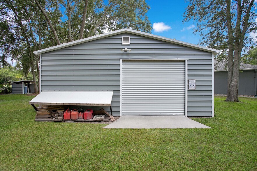 More Photos Of 19616 Livingston Ave, Lutz Land For Sale