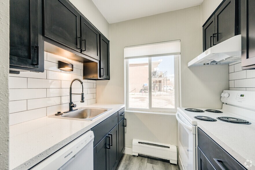 More Photos Of 7121-7141 Samuel Dr, Denver Apartments For Sale