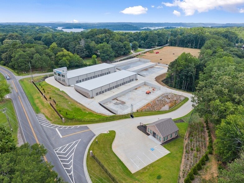 More Photos Of 4152 Browns Bridge Rd, Gainesville Self Storage For Sale