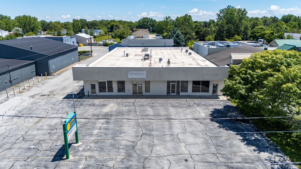 More Photos Of 3220 Bay Rd, Saginaw Storefront For Sale